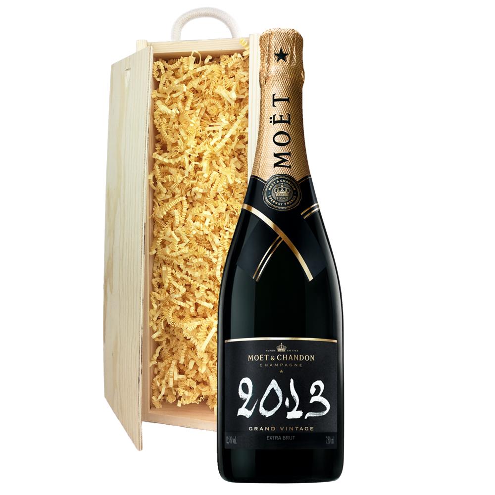 Moet And Chandon Brut Vintage 2013 Champagne 75cl In Pine Gift Box